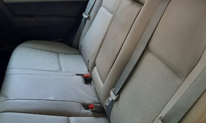 Corolla Sedan Gli 1....