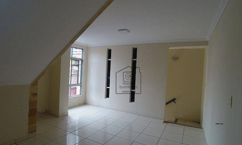 Casa Com 3 Dormitóri...