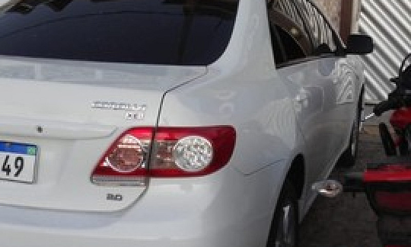 Corolla Xei 2013...