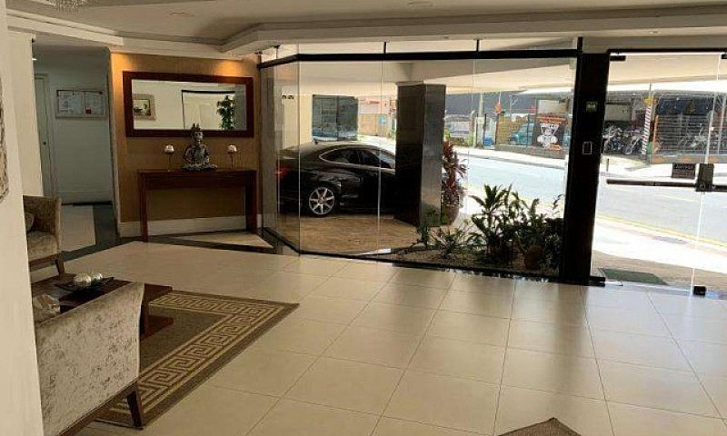 Apartamento Edifício...