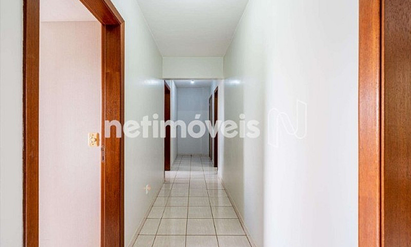 Apartamento Amplo De...