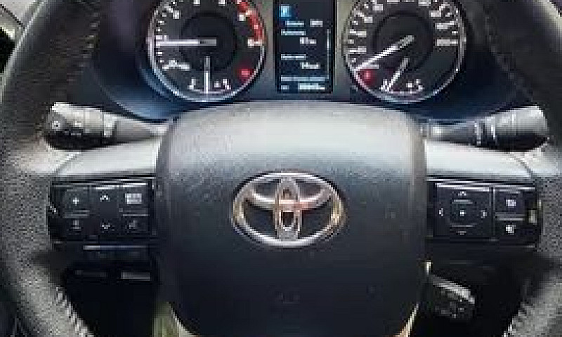 Hilux 21/21 Vermelha...