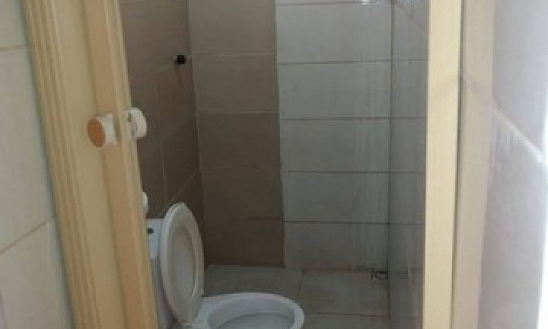 Alugo Uma Casa No Lo...