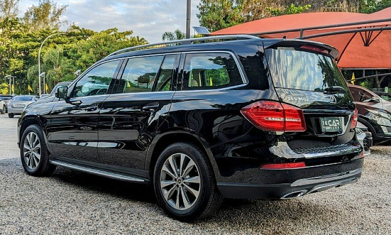Mercedes-Benz Gls-35...