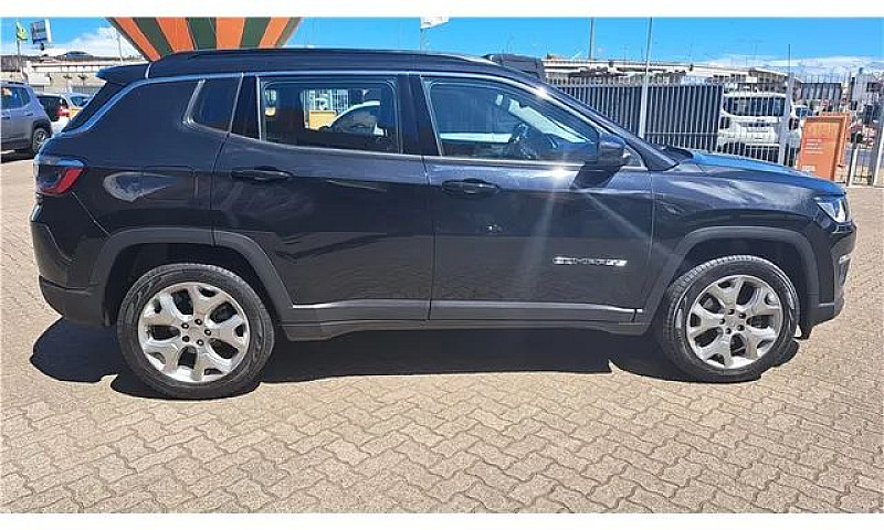 Jeep Compass 2021 2....