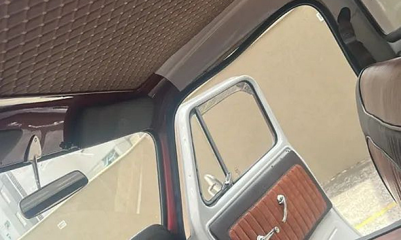 Chevrolet C-10 2.5/4...