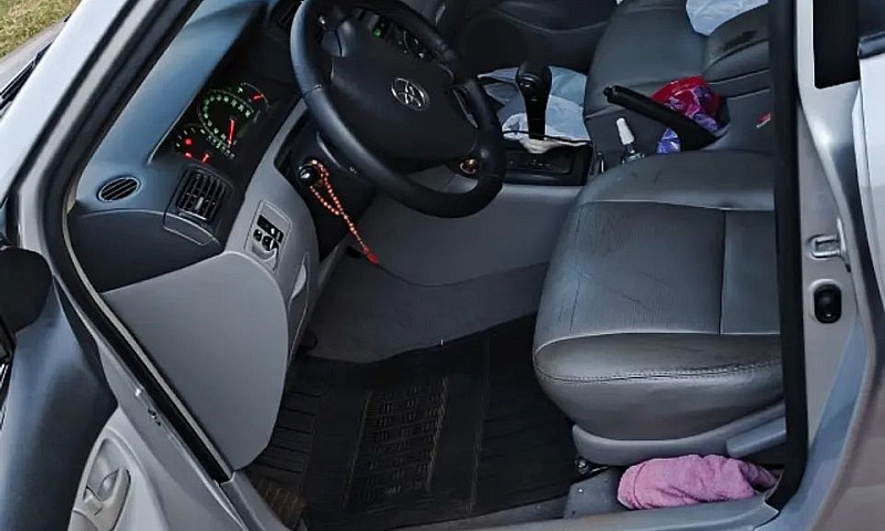 Toyota Corolla Field...