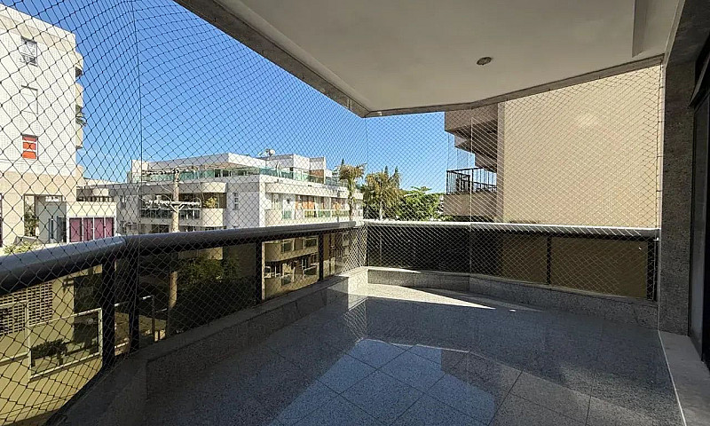 Apartamento 4 Suítes...
