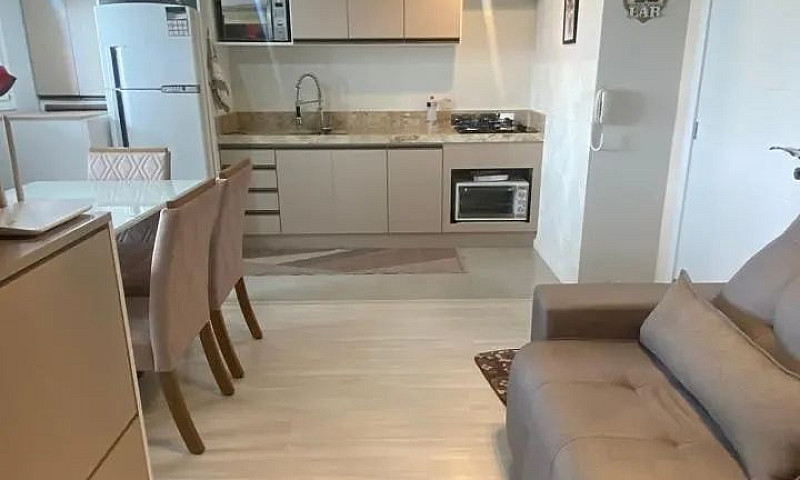 Apartamento Semimobi...