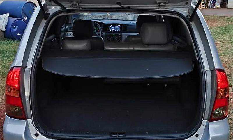 Toyota Corolla Field...