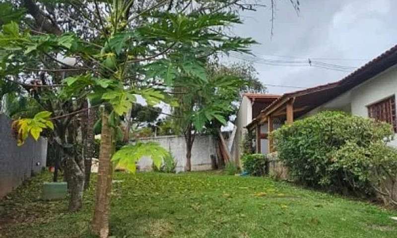Casa Para Venda Em A...