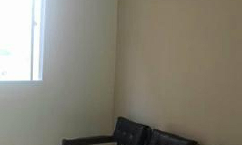 Aluga-Se Em Camacari...