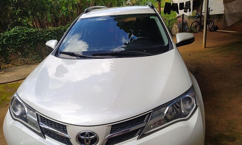 Toyota Rav4...
