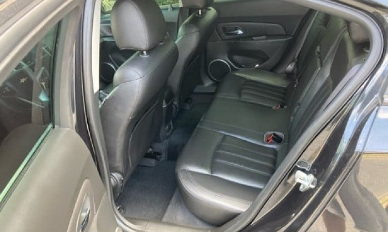 Cruze Lt 1.8  Preto ...