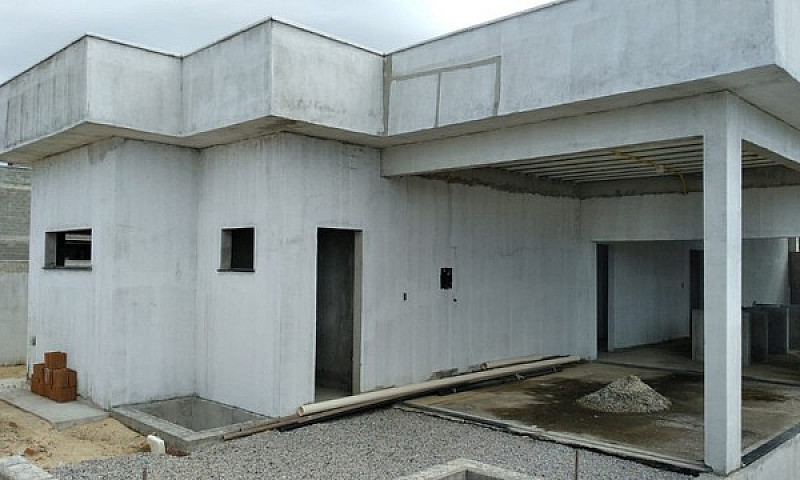 Ótima Casa Em Condom...