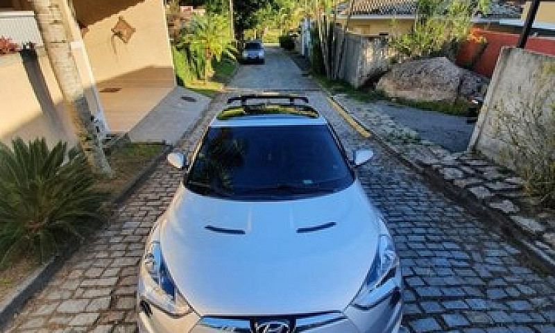 Hyundai Veloster (Le...