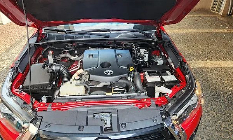 Hilux 21/21 Vermelha...