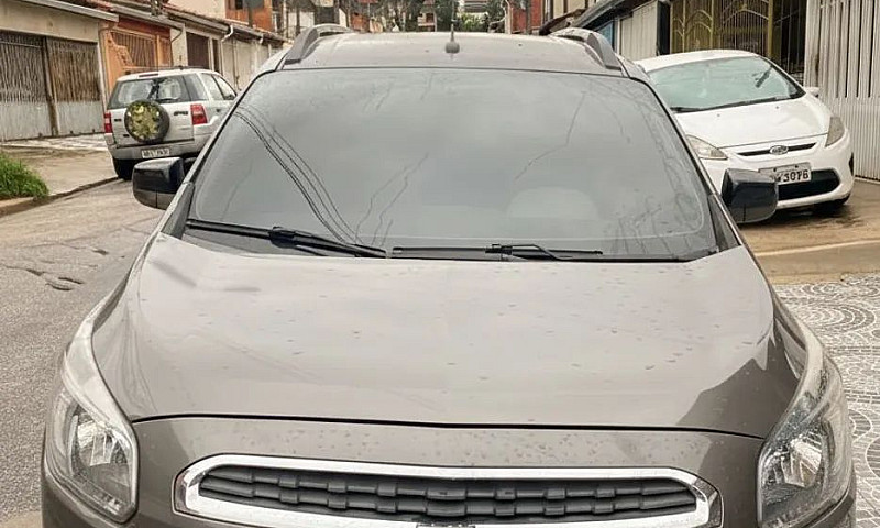 Chevrolet Spin Advan...