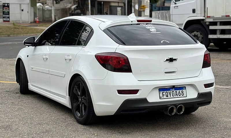 Chevrolet Cruze Hb S...