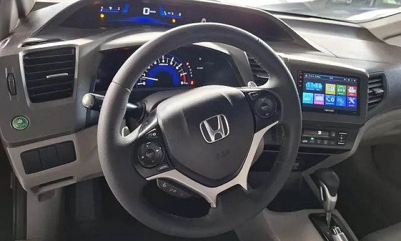 Honda Civic 2014 2.0...