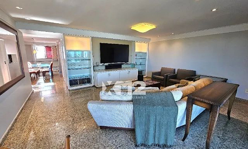 Apartamento Edf. Por...