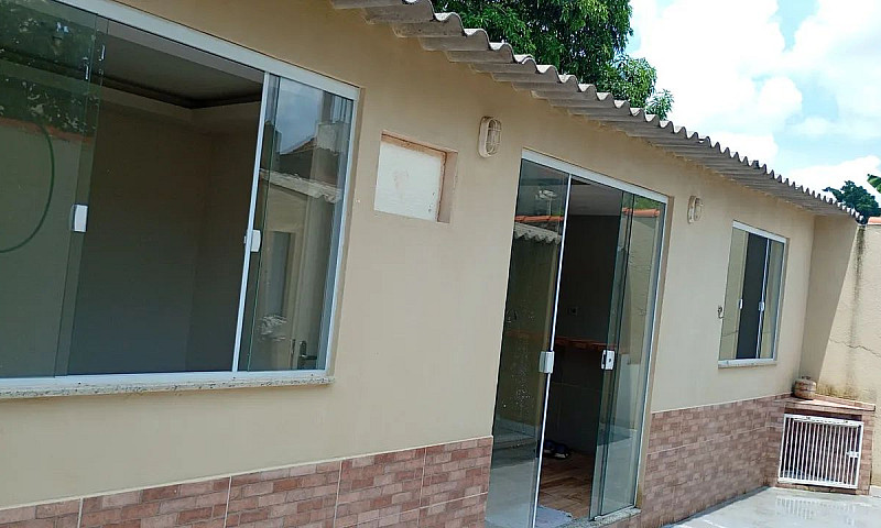 Alugo Casa Totalment...