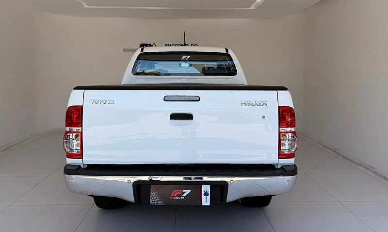 Toyota Hilux Cd Sr D...