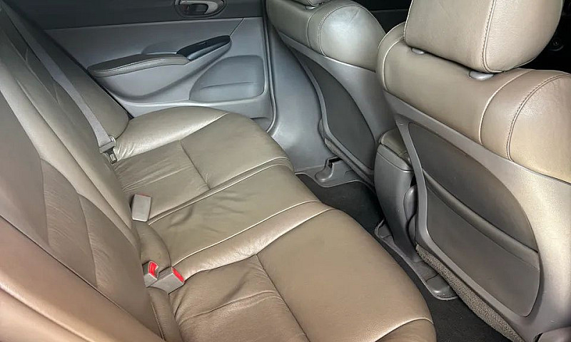 Honda Civic Sedan Lx...