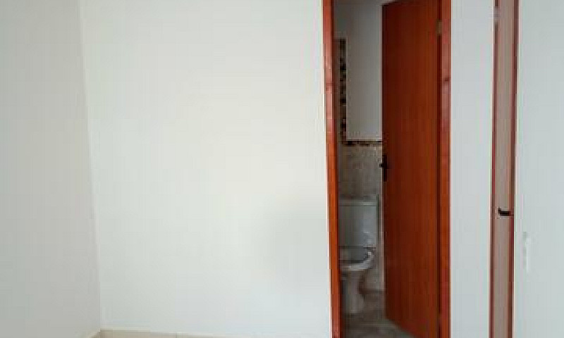 Próx. À Av Mulateiro...