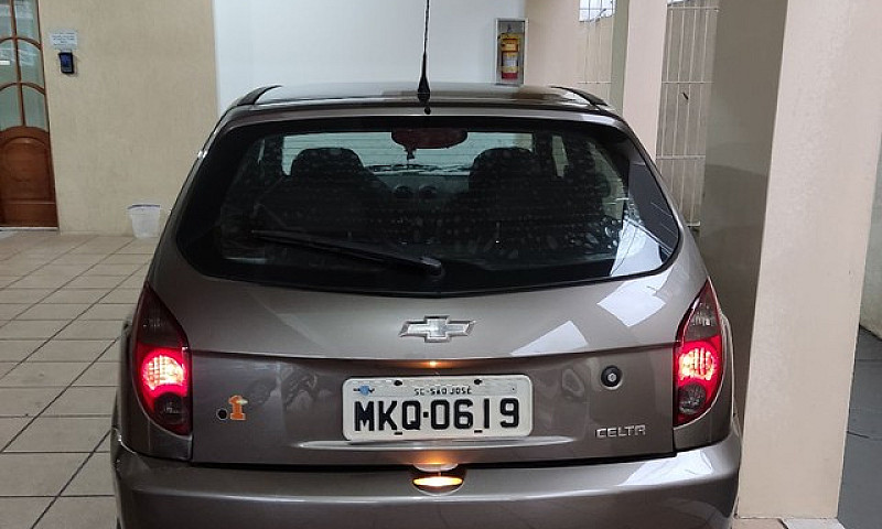 Chevrolet Celta Adva...