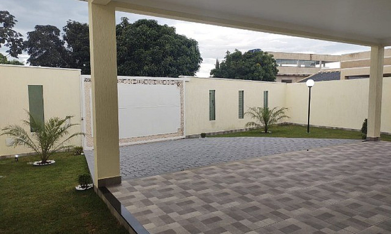 Casa De Alto Padrão ...
