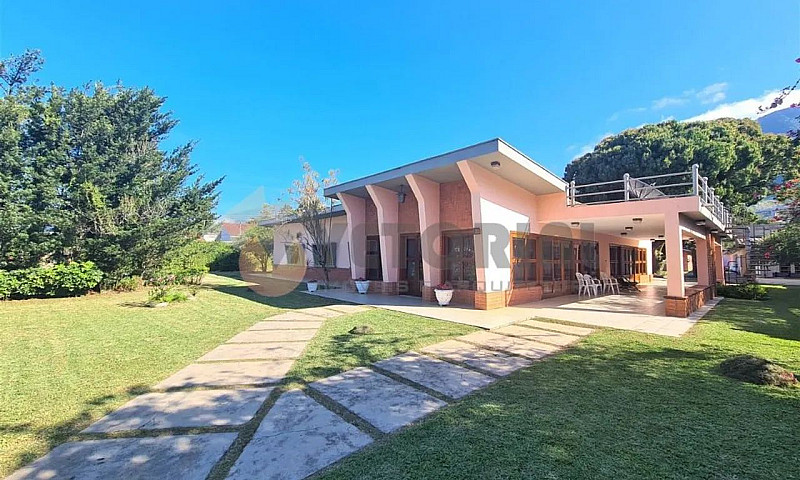 Linda Mansão 50M Da ...