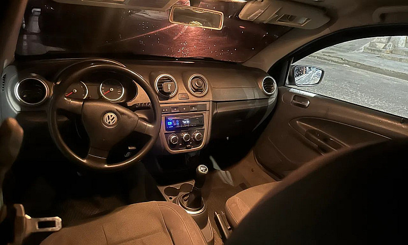 Volkswagen Voyage Co...