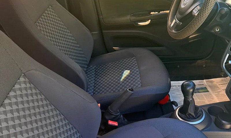 Volkswagen Voyage Co...