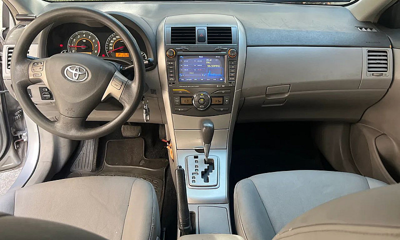 Toyota Corolla Xei 1...