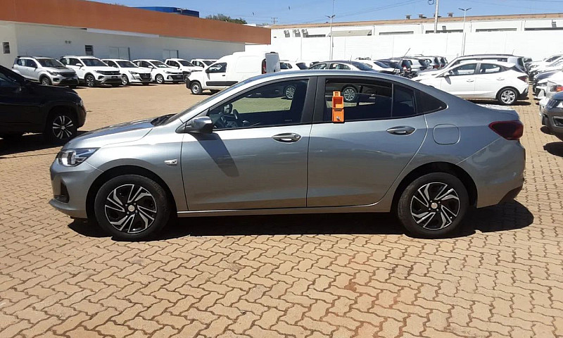 Chevrolet Onix Plus ...