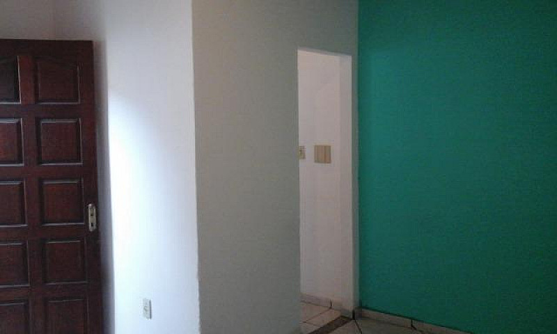 Sobrado De Um Quarto...