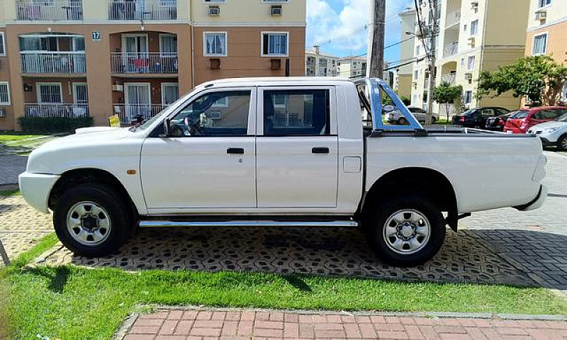 L200, 2009/10 Impecá...