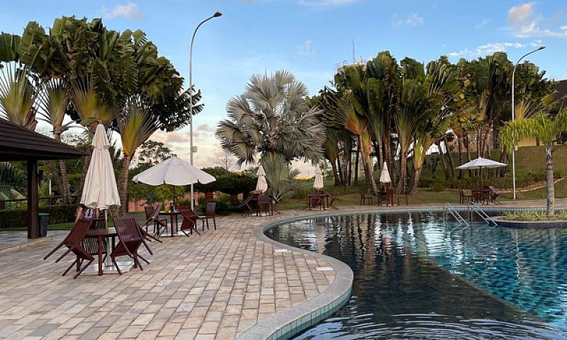 Casa De 4 Quartos Em...