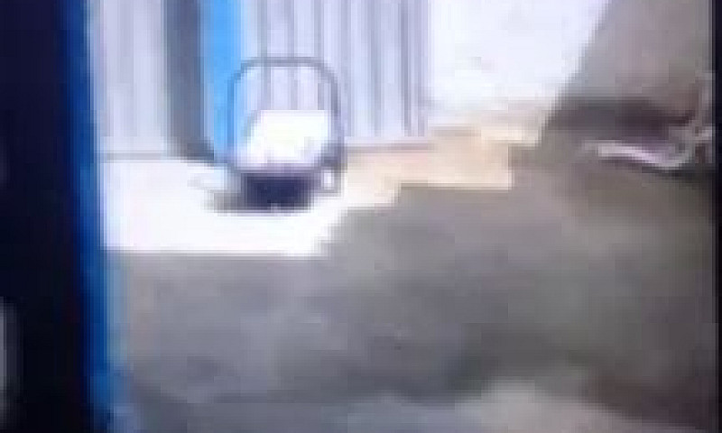 Alugo Casa Em Paracu...