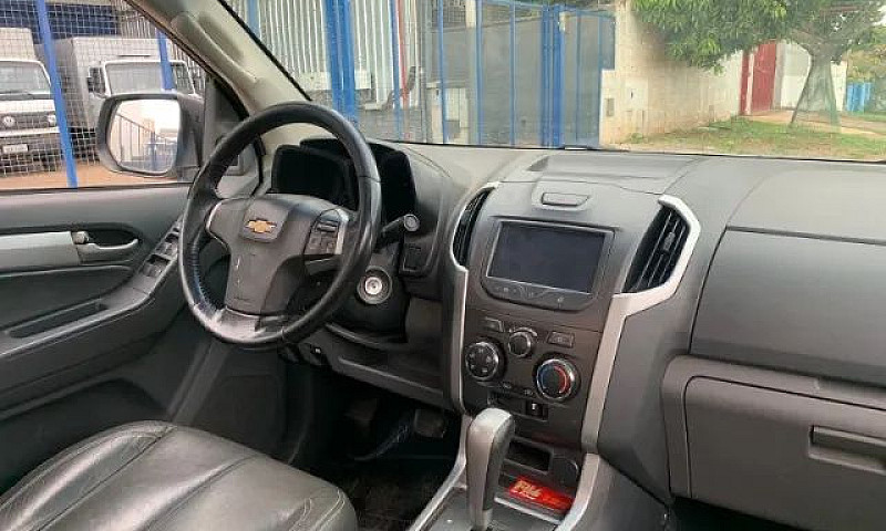 Chevrolet S10 Pick-U...