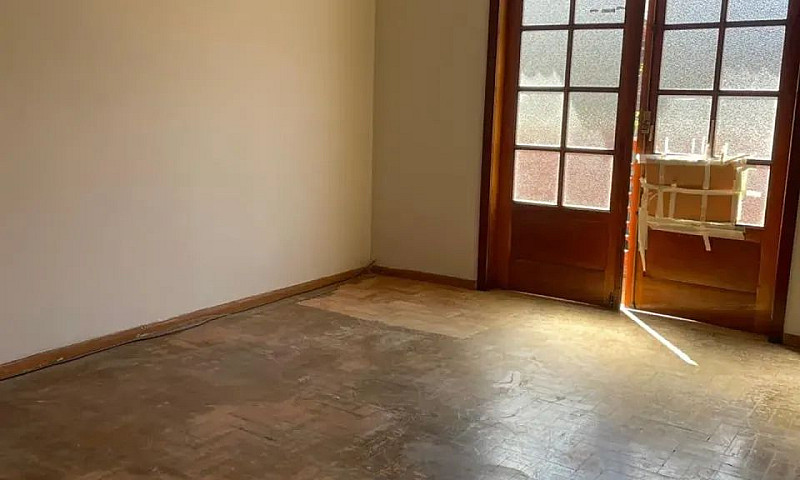 Casa Com 06 Quartos ...