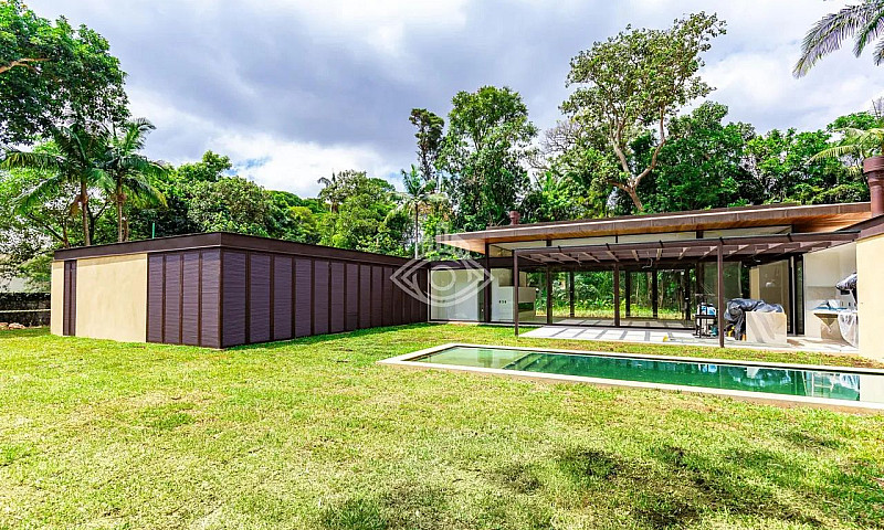 Casa Em Condomínio N...