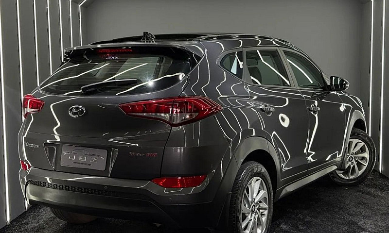 Hyundai Tucson Gls 1...