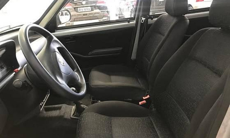 Fiat Uno 2011/2012 1...