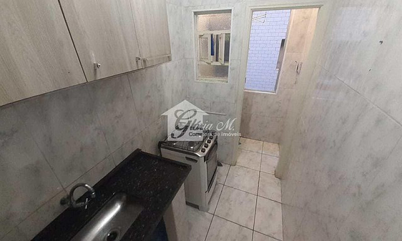 Apartamento De 1 Qua...