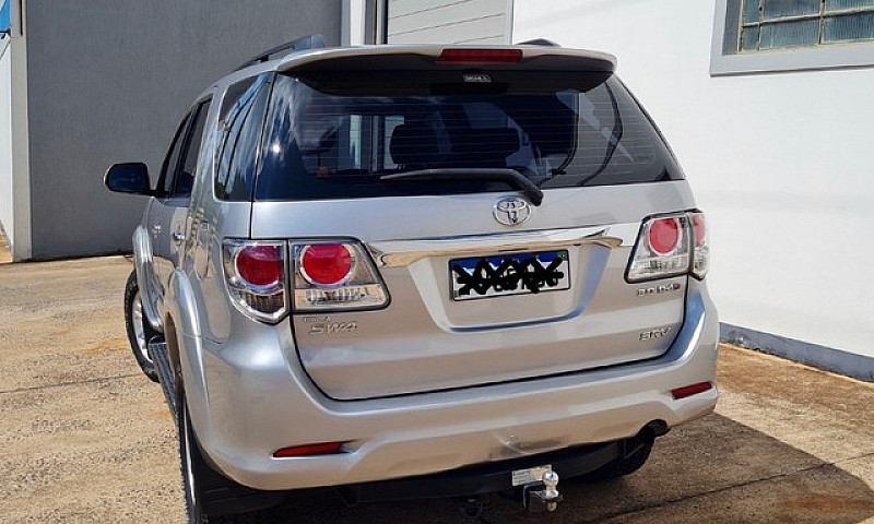 Toyota Sw4 Srv 4X4 -...