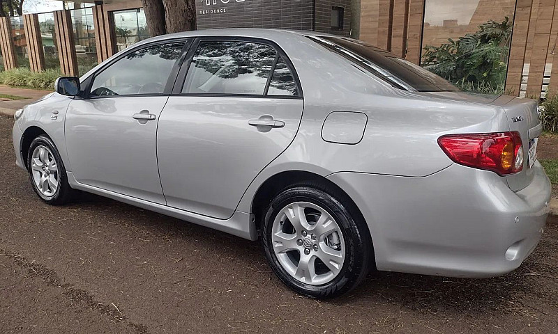 Toyota Corolla Gli 1...