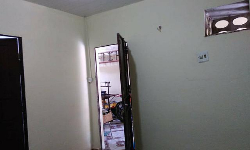 Aluguel De Quarto...