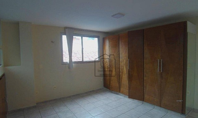 Casa Com 3 Dormitóri...